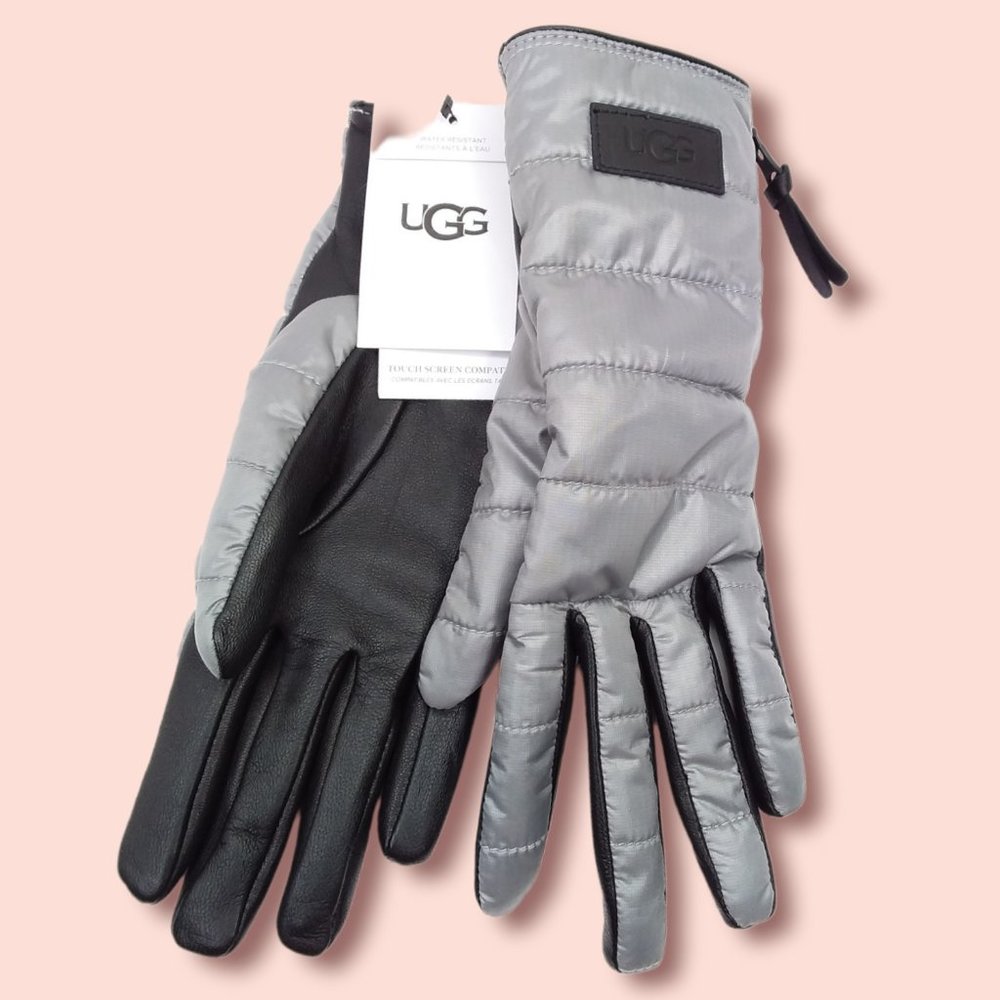 NWT UGG Fabric Gloves Size S/M Silver Black Leather Palm Touch Screen Compatible